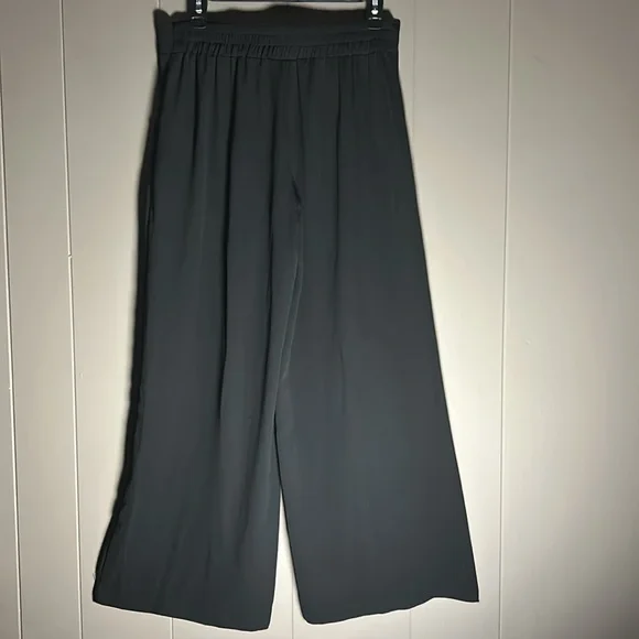 Max Studio Wide Leg Cropped Pants Women's Size S Beach Vibes Lightweight - Picture 5 of 11